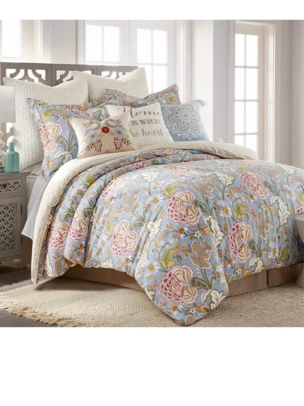 Levtex Home Angelica Reversible King/ Cal King Comforter Set (106x94in)
